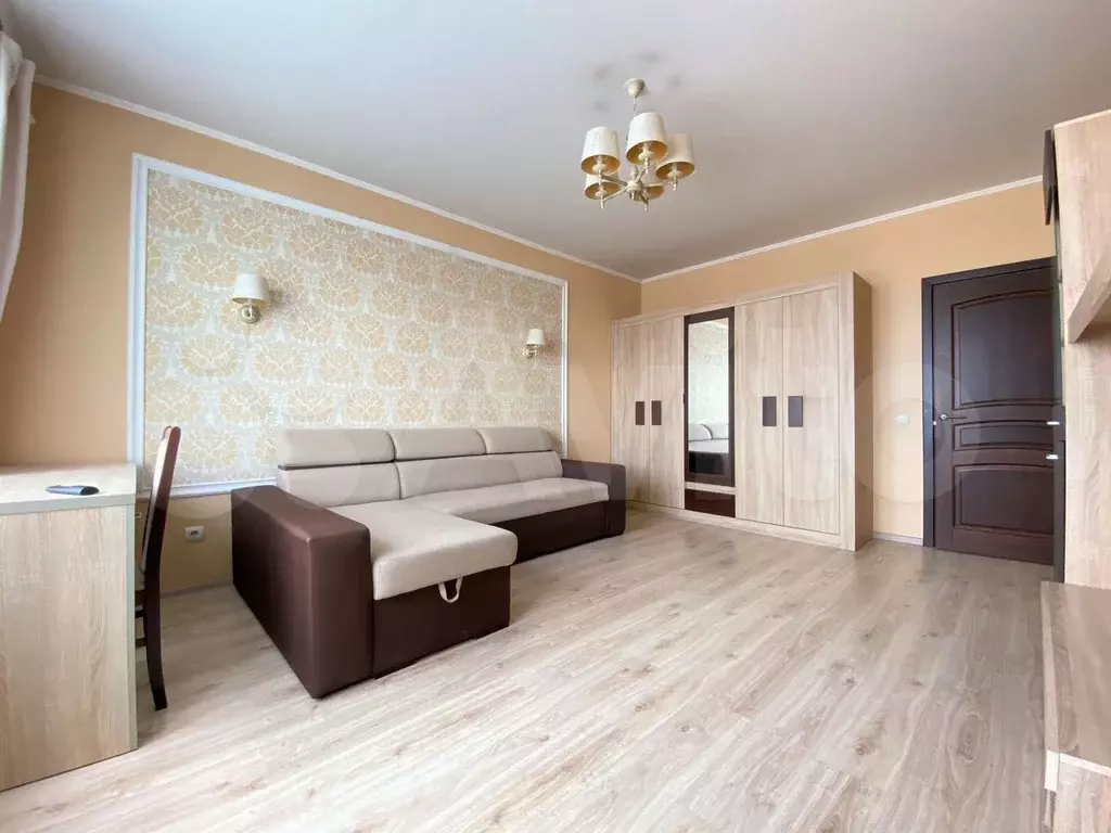 1-к. квартира, 46 м, 6/8 эт. - Фото 0