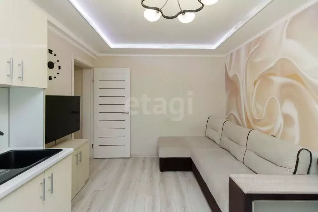 2-к кв. Тюменская область, Тюмень Олимпийская ул., 42 (41.0 м) - Фото 1