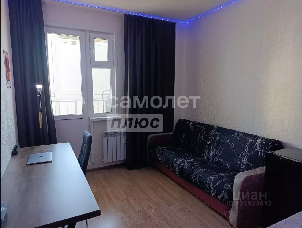 Студия Нижегородская область, Нижний Новгород бул. Южный, 15 (18.0 м) - Фото 1