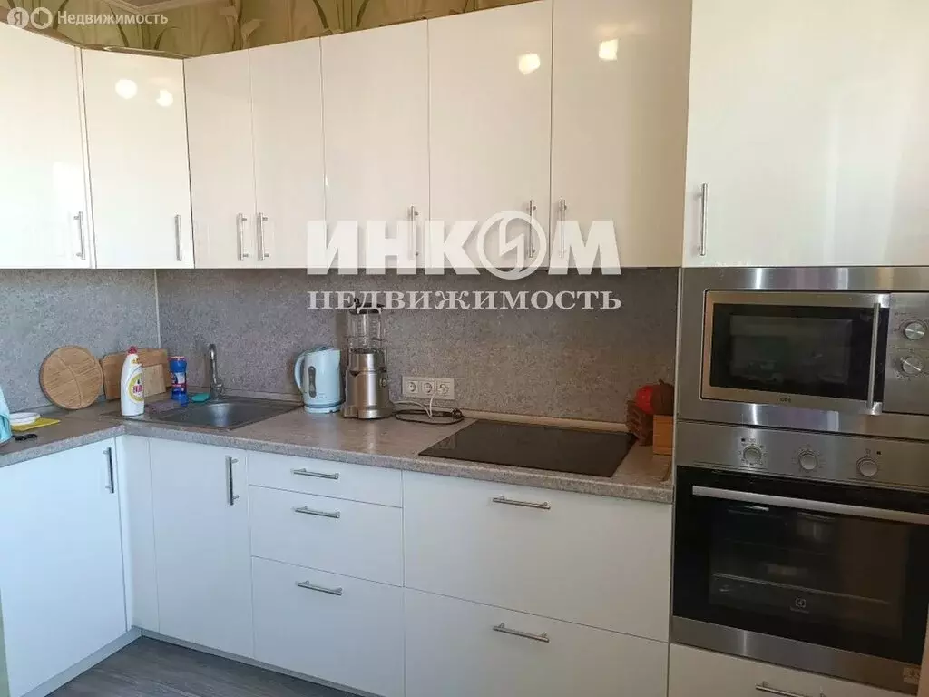 3-комнатная квартира: Москва, улица Перерва, 50 (73.2 м) - Фото 1