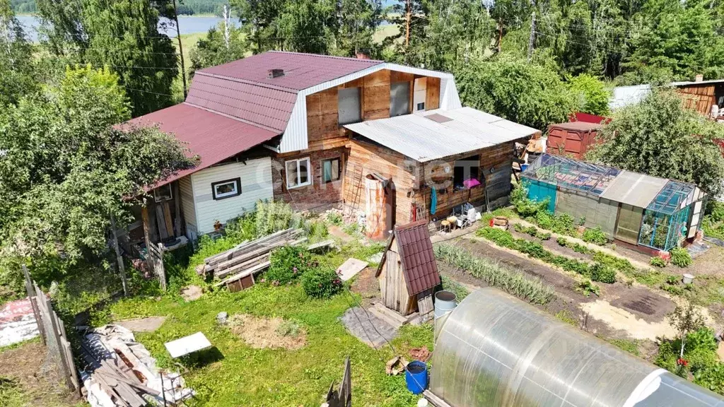 Дом в Челябинская область, Кыштым пл. Карла Маркса (74 м) - Фото 0