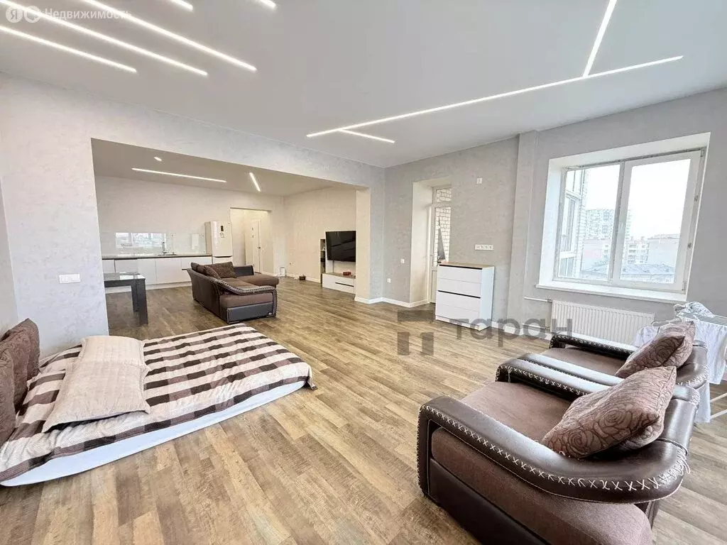 Квартира-студия: Челябинск, улица Крупской, 46 (78.1 м) - Фото 2