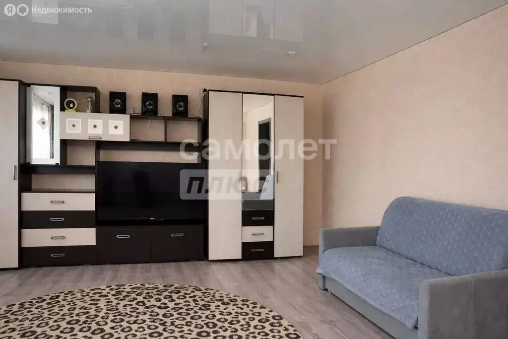 2-комнатная квартира: Верхний Уфалей, улица Чекасина, 8 (54.4 м) - Фото 2