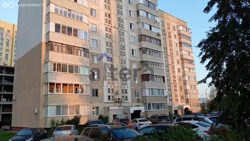 2-комнатная квартира: Казань, проспект Победы, 57А (48 м) - Фото 0
