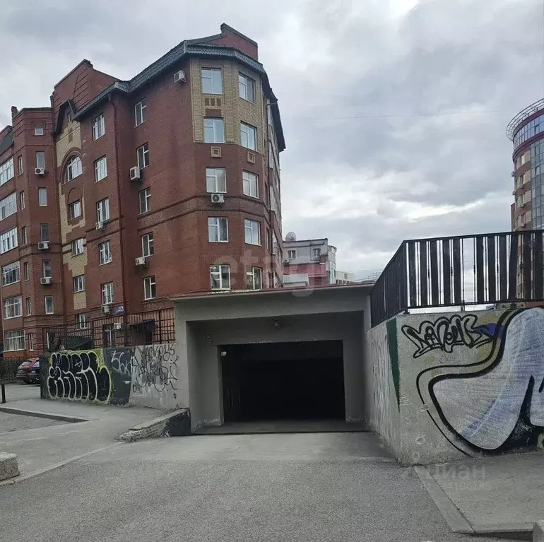 Гараж в Тюменская область, Тюмень Советская ул., 55/8 (16 м) - Фото 1