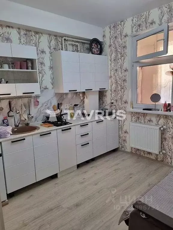 1-к кв. Крым, Алушта ул. 60 лет СССР, 29 (40.7 м) - Фото 1