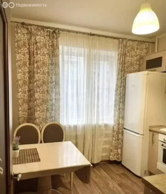 3-комнатная квартира: Воронеж, улица Маршала Одинцова, 23 (69.1 м) - Фото 1