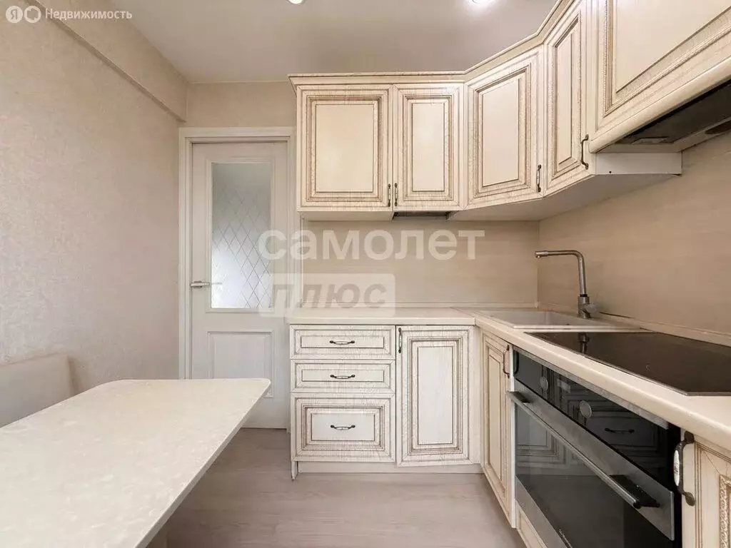 3-комнатная квартира: Иркутск, улица Декабрьских Событий, 96 (59.3 м) - Фото 2