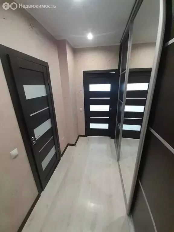 Квартира-студия: Тюмень, Таврическая улица, 9к5 (34 м) - Фото 0