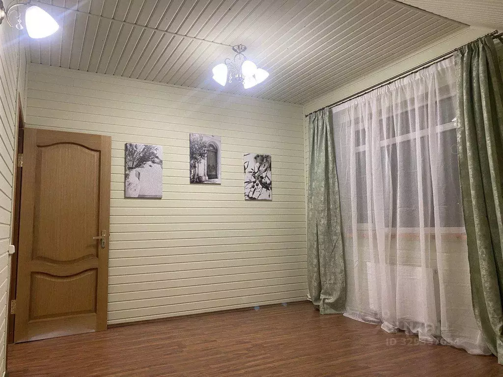 Дом, 200 м - Фото 1