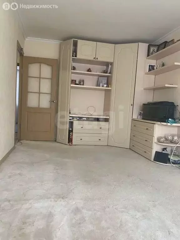 2-комнатная квартира: Тюмень, улица Космонавтов, 33А (42.5 м) - Фото 2