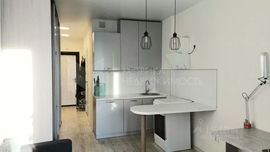 Студия Тюменская область, Тюмень ул. Мельникайте, 2к13 (28.0 м) - Фото 1