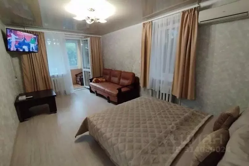 1-к кв. Крым, Алушта городской округ, Партенит пгт ул. Победы, 16 ... - Фото 1