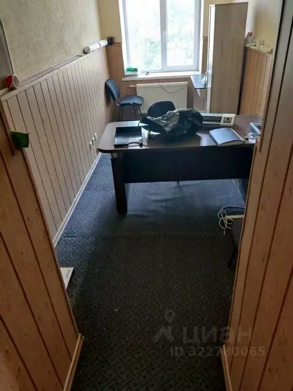 Помещение свободного назначения в Крым, Керчь ул. Кирова, 11 (10 м) - Фото 0