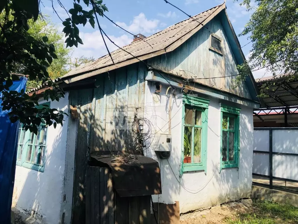 Дом в Краснодарский край, Апшеронск ул. Комарова (33 м) - Фото 1
