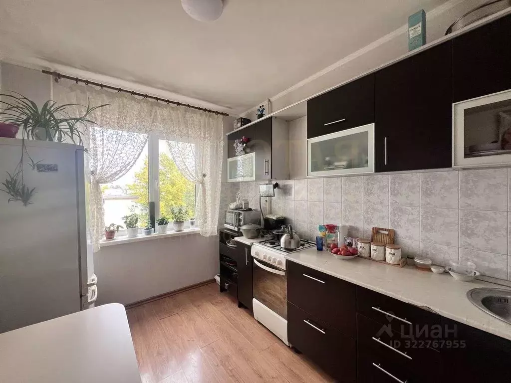 3-к кв. Белгородская область, Белгород ул. Победы, 73 (60.0 м) - Фото 0