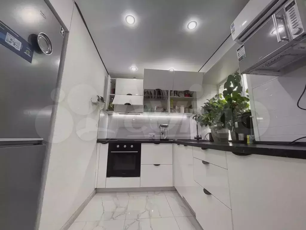 3-к. квартира, 55 м, 3/4 эт. - Фото 0