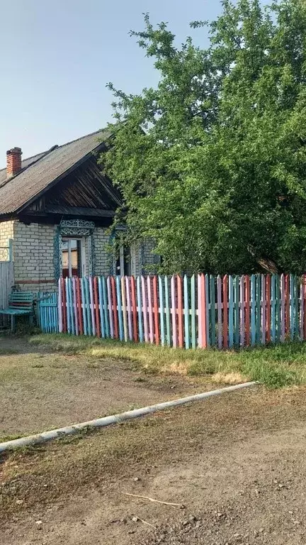 Дом в Челябинская область, Каслинский район, Тюбукское с/пос, пос. ... - Фото 0