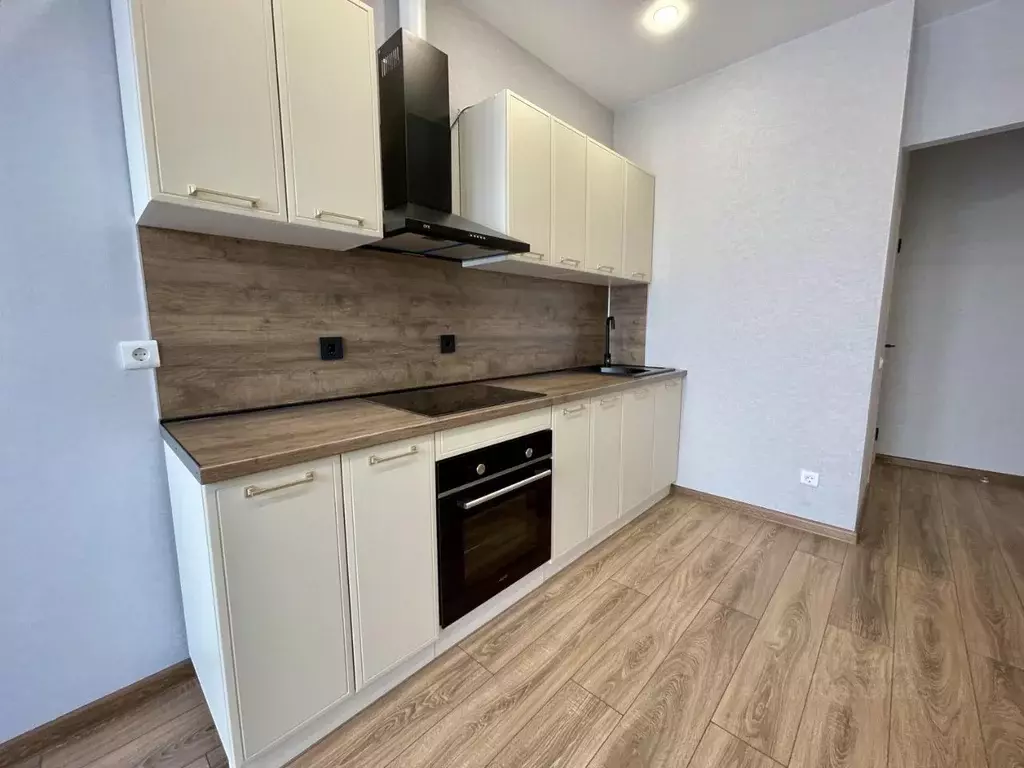 2-к кв. Свердловская область, Екатеринбург ул. Свердлова, 32 (50.0 м) - Фото 2