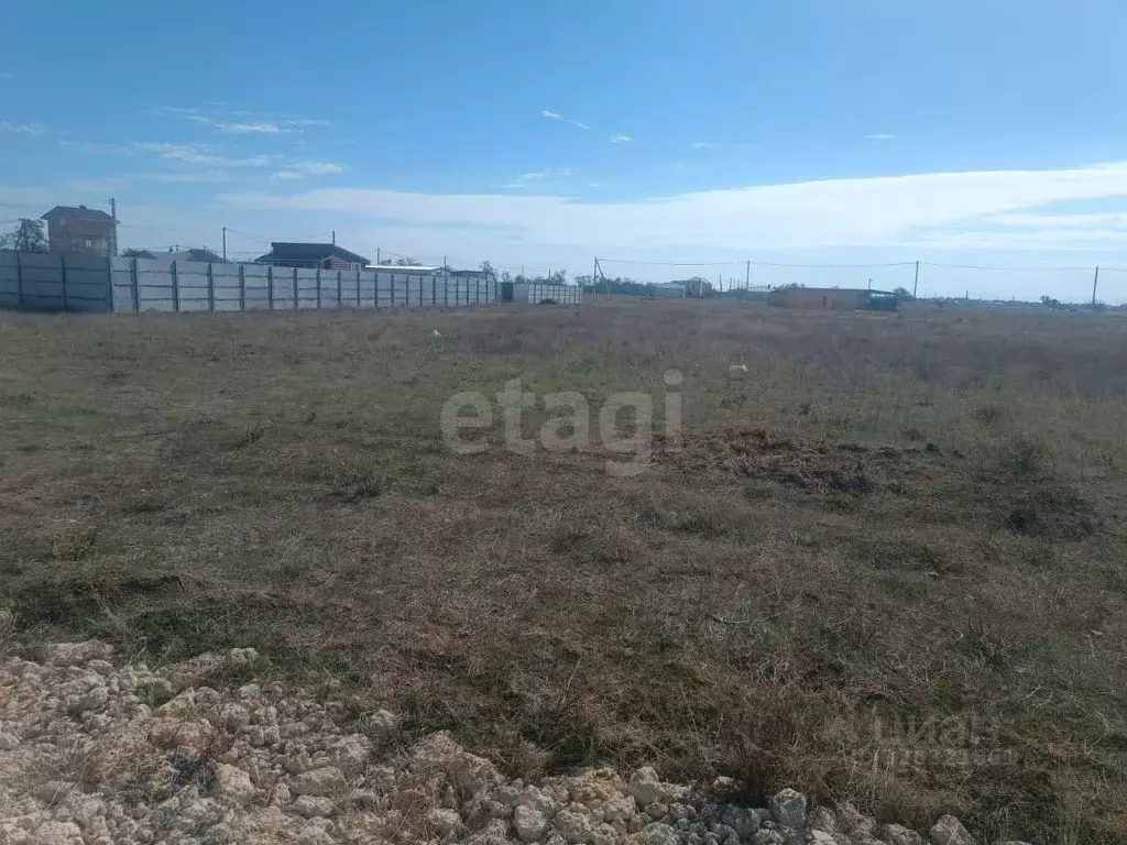 Участок в Крым, Сакский район, с. Уютное, Лазурный кп ул. Светлая ... - Фото 1