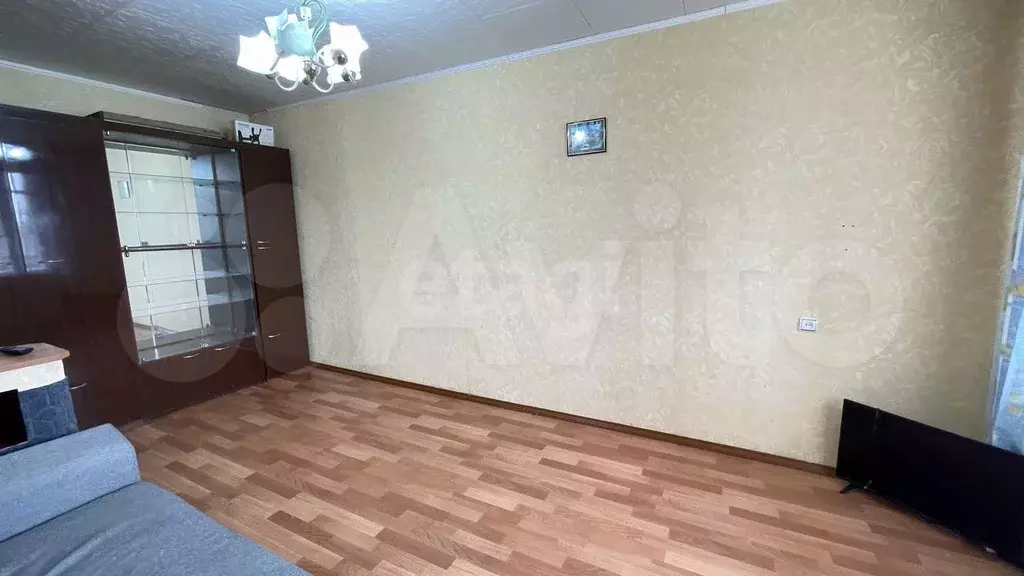 1-к. квартира, 30 м, 5/5 эт. - Фото 1