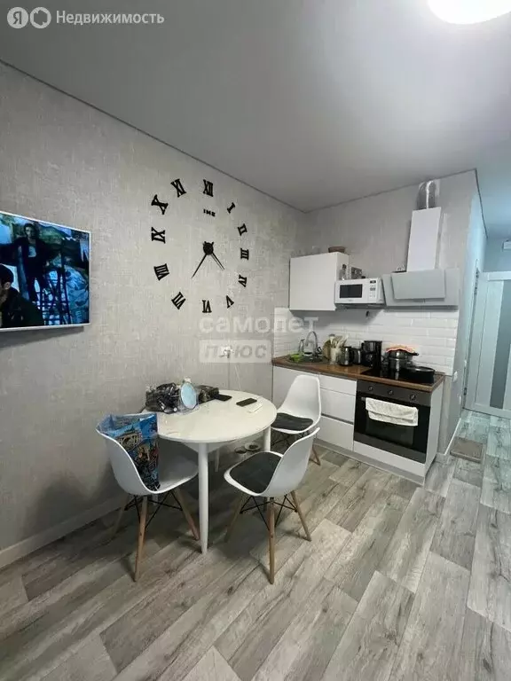 Квартира-студия: Октябрьский, 38-й микрорайон, 6 (25.1 м) - Фото 2