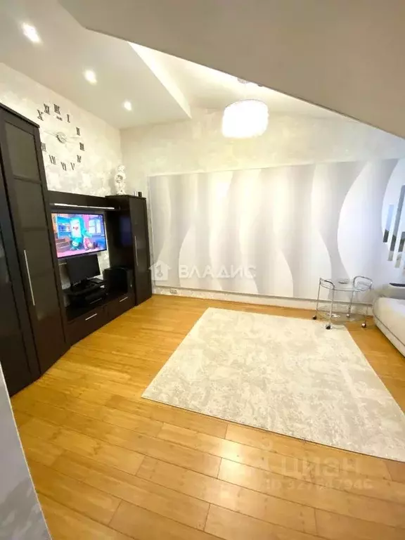 1-к кв. Москва с. Остафьево, ул. Троицкая, 2/1 (37.9 м) - Фото 0