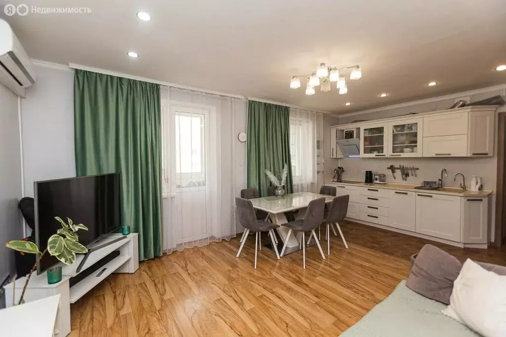 3-комнатная квартира: Иркутск, улица Костычева, 27/12 (86 м) - Фото 1