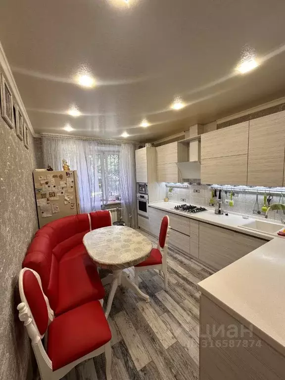 3-к кв. Мордовия, Саранск ул. Металлургов, 5А (87.5 м) - Фото 0