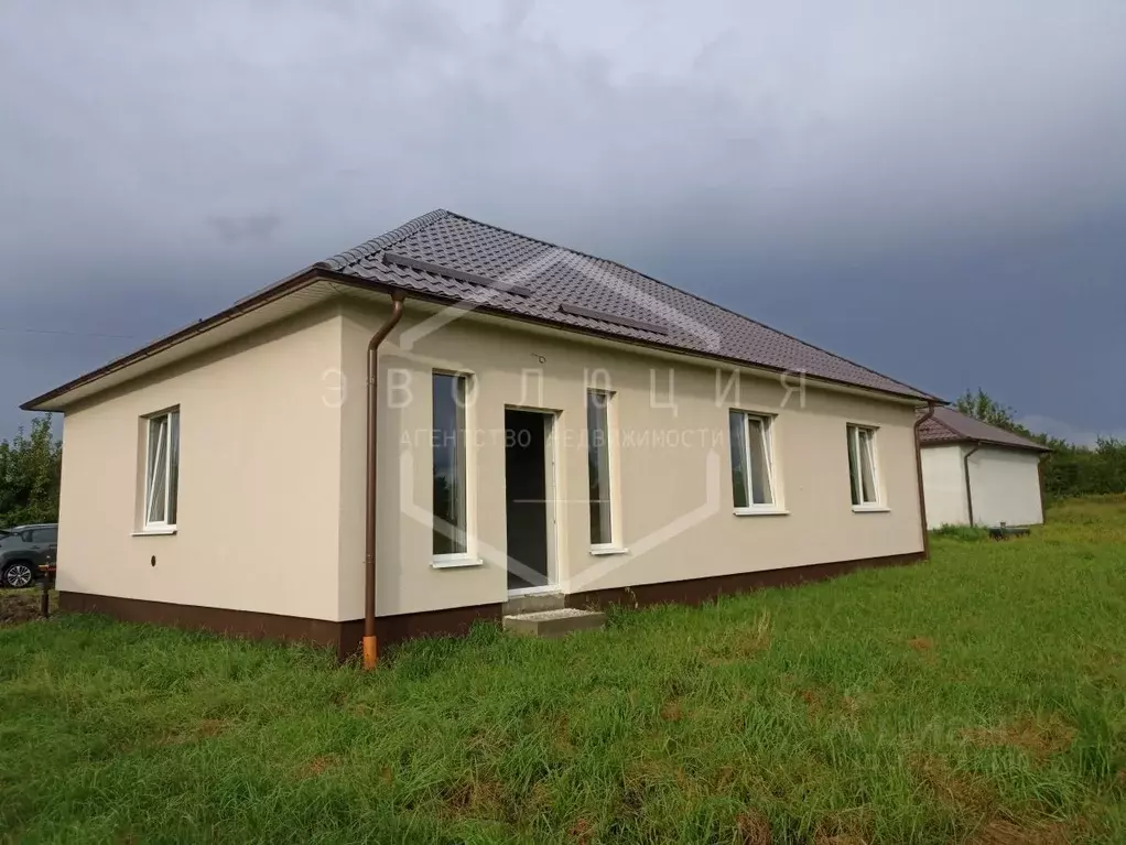 Дом в Калининградская область, Гурьевский муниципальный округ, пос. ... - Фото 1