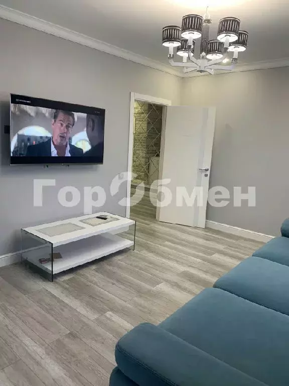 Продается 2-комнатная квартира - Фото 1