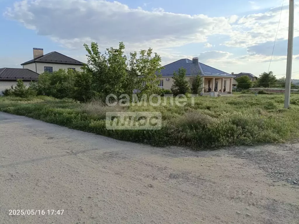 Участок в Калмыкия, Элиста пер. Шунгаевой, 18 (6.0 сот.) - Фото 0