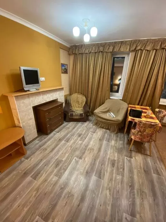 1-к кв. Красноярский край, Красноярск ул. Горького, 6а (30.0 м) - Фото 0