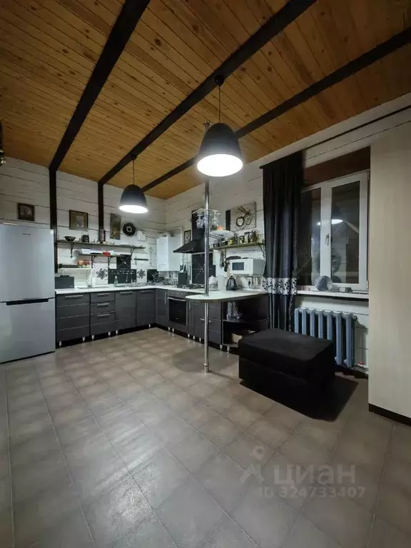 Дом в Вологодская область, Великий Устюг ул. Космонавтов, 49 (188 м) - Фото 1