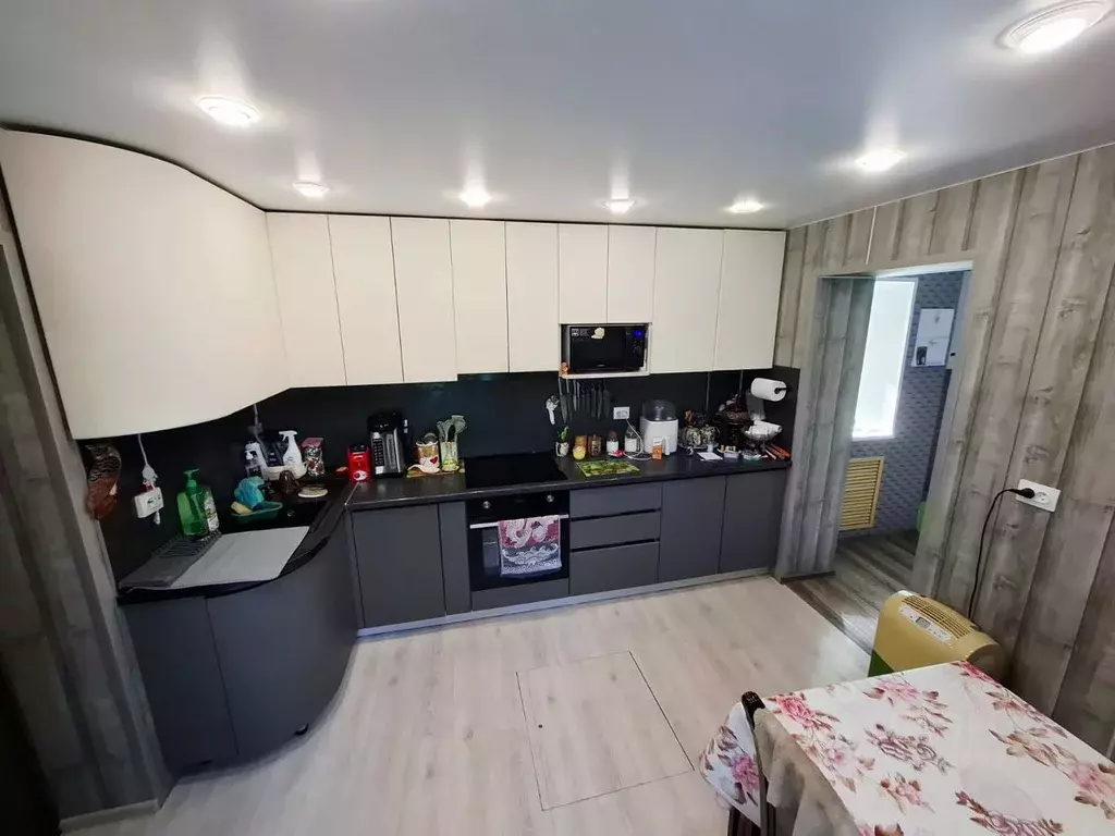 Дом в Приморский край, Октябрьский муниципальный округ, с. Покровка ... - Фото 0