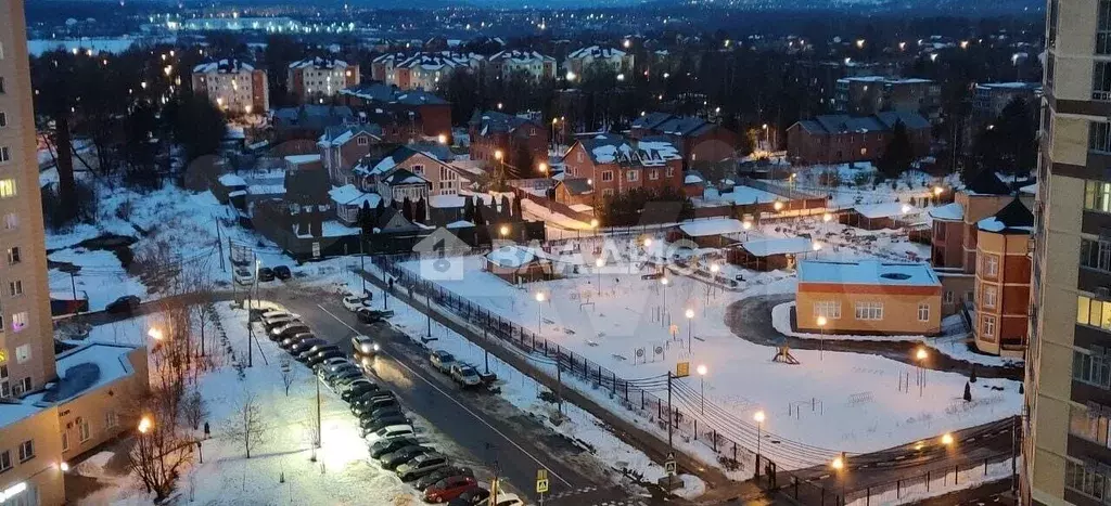 1-к. квартира, 52 м, 13/15 эт. - Фото 0