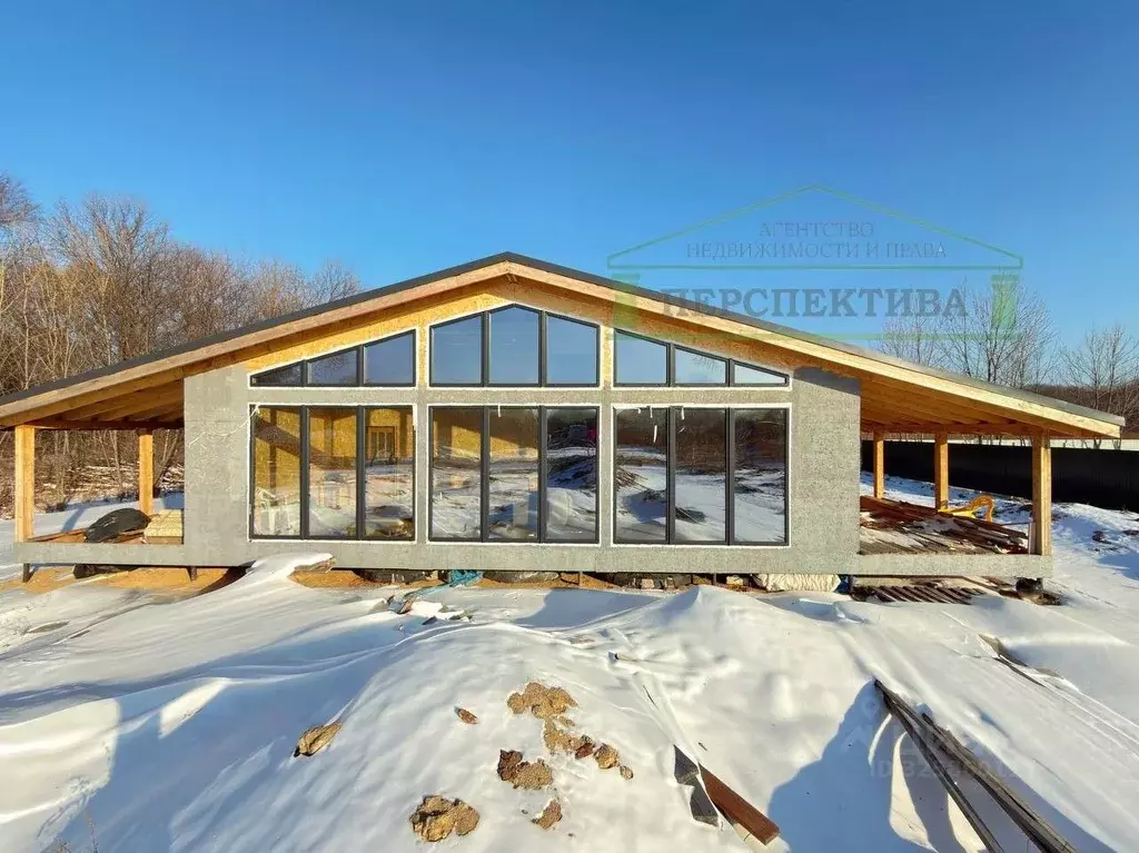 Дом в Приморский край, Надеждинский район, пос. Ключевой Центральная ... - Фото 1