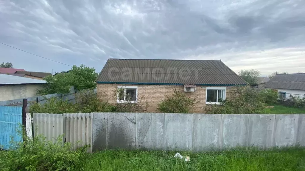 Дом в Оренбургская область, Соль-Илецк Урожайная ул., 14 (86 м) - Фото 1