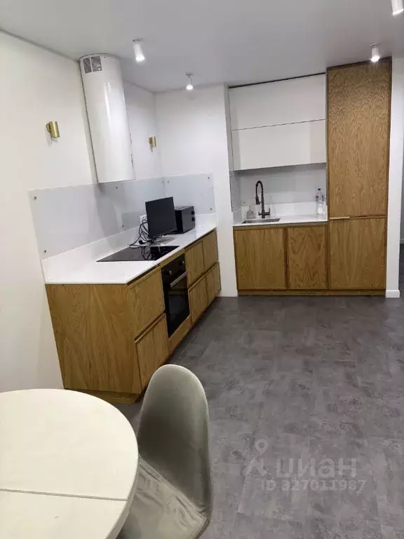 2-к кв. Самарская область, Самара Революционная ул., 101Вк2 (64.2 м) - Фото 1