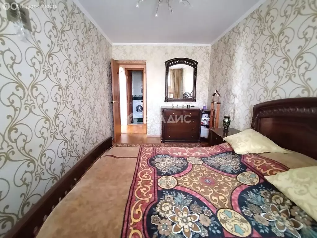 4-комнатная квартира: Тобольск, 4-й микрорайон, 13 (64 м) - Фото 1