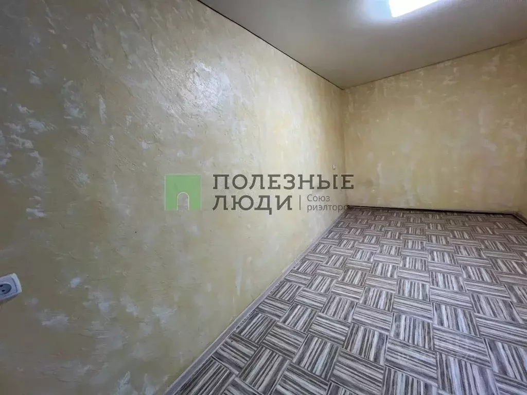 2-к кв. Крым, Армянск ул. Иванищева, 15 (40.0 м) - Фото 1