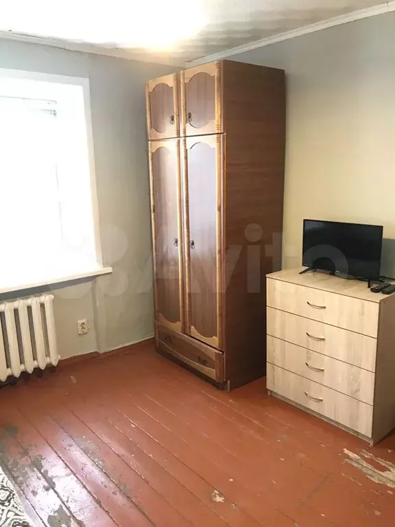 Комната 15м в 3-к, 3/6эт. - Фото 1