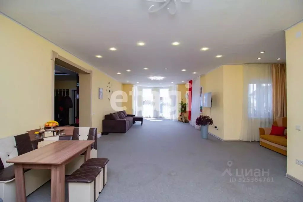 Дом в Красноярский край, Красноярск городской округ, пос. Элита ул. ... - Фото 1