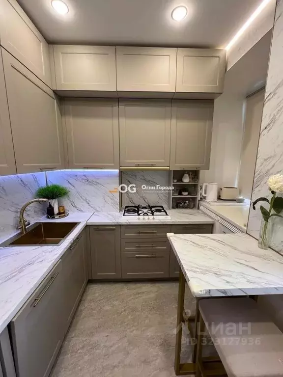 2-к кв. Брянская область, Брянск Комсомольская ул., 12 (45.0 м) - Фото 1