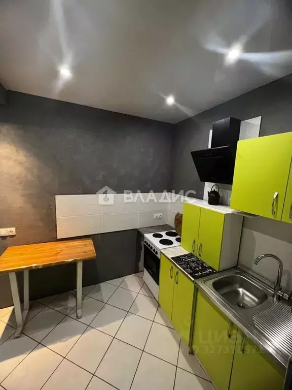 1-к кв. Владимирская область, Владимир ул. Гвардейская, 13 (40.0 м) - Фото 2