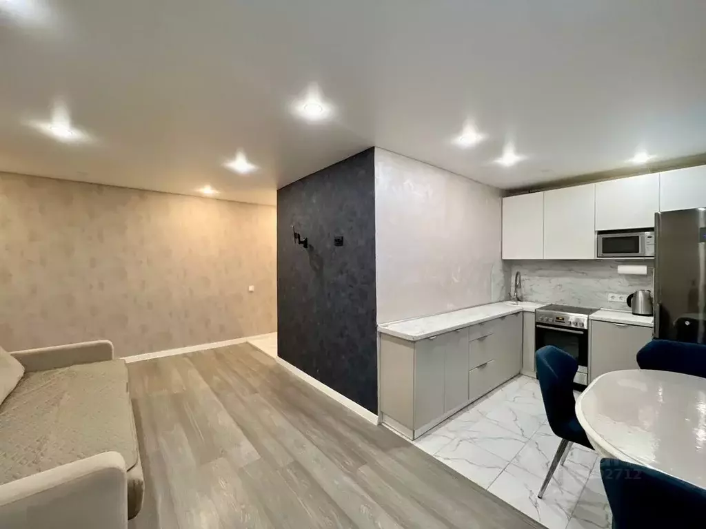 3-к кв. Мурманская область, Мурманск ул. Софьи Перовской, 27 (55.8 м) - Фото 2