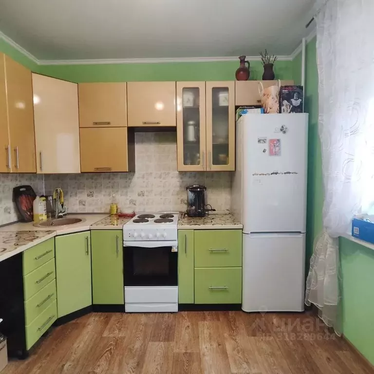 3-к кв. Курская область, Курск просп. Победы, 28 (77.1 м) - Фото 0