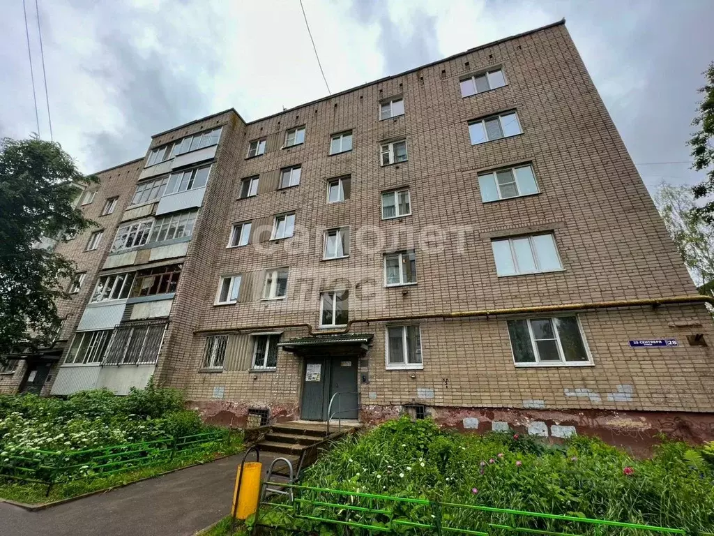 2-к кв. Смоленская область, Смоленск ул. 25 Сентября, 28 (40.9 м) - Фото 0