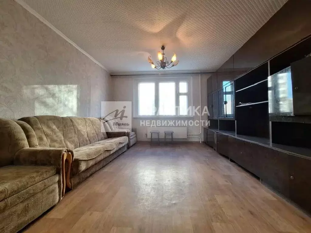 Продается 3-комнатная квартира - Фото 1