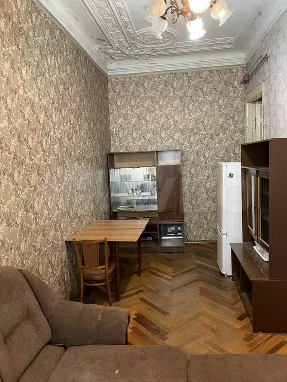 Комната 18 м в 6-к., 3/5 эт. - Фото 1